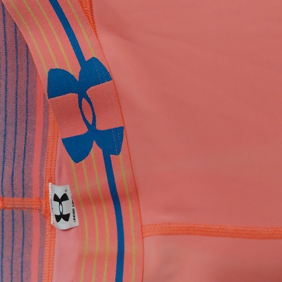 Under Armour softball slider shorts - Picture 3 of 7